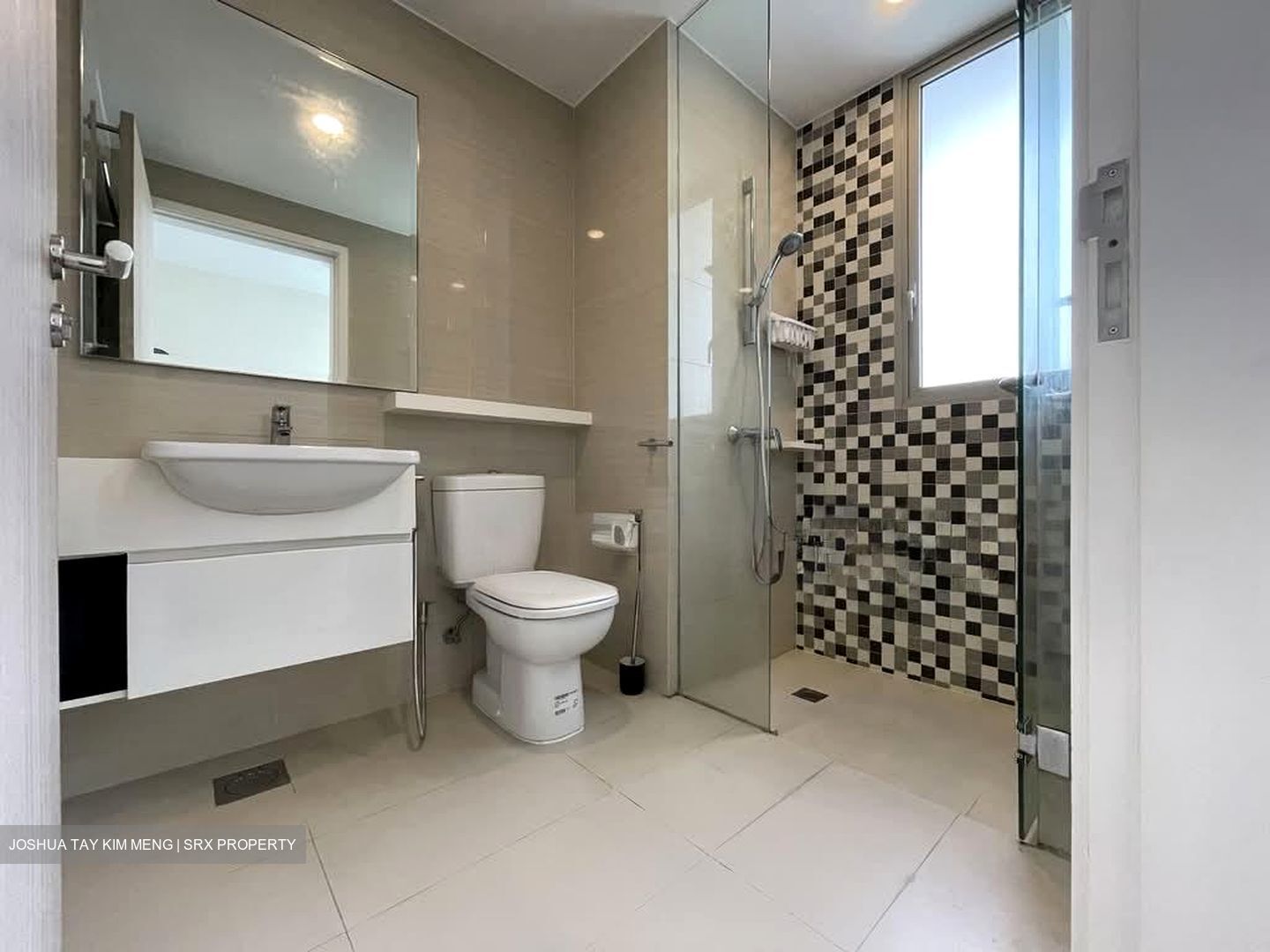 Sea Esta (D18), Condominium #566643391